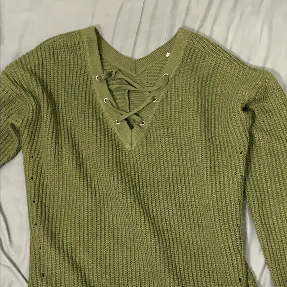 American Eagle green sweater